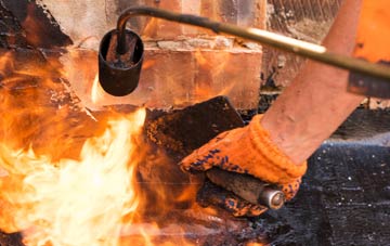 Moel Tryfan flat roof repair companies